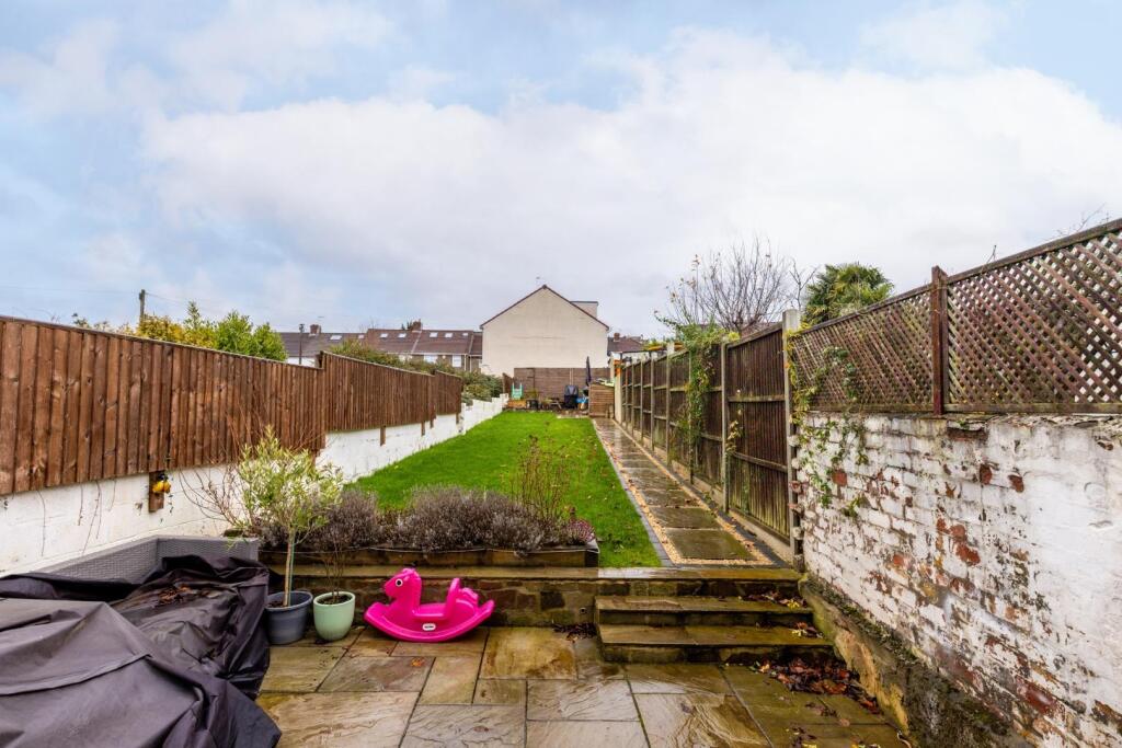 199 Luckwell Road, BS3-32.jpg