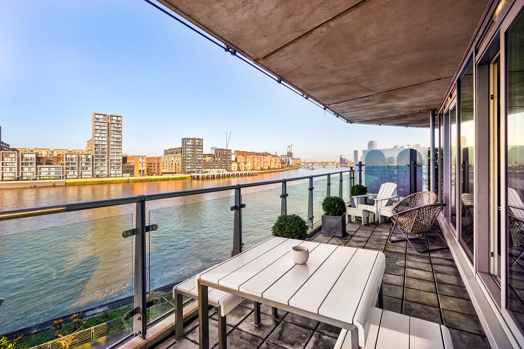 Kingfisher House ...