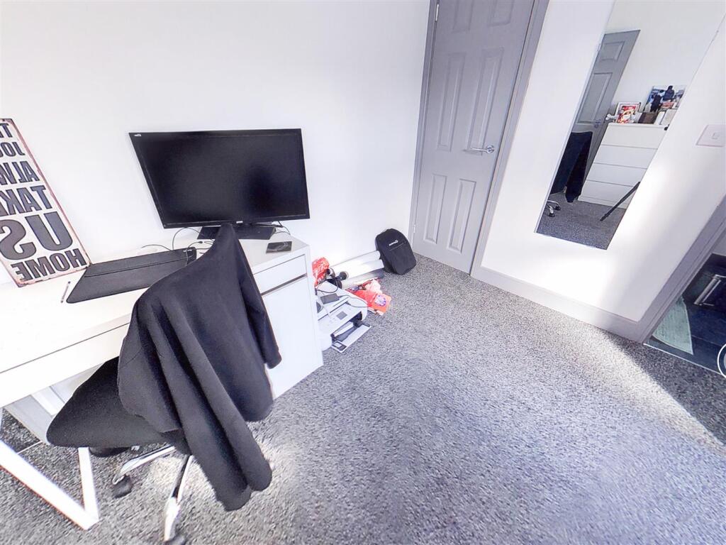 Screenshot 2024-10-0