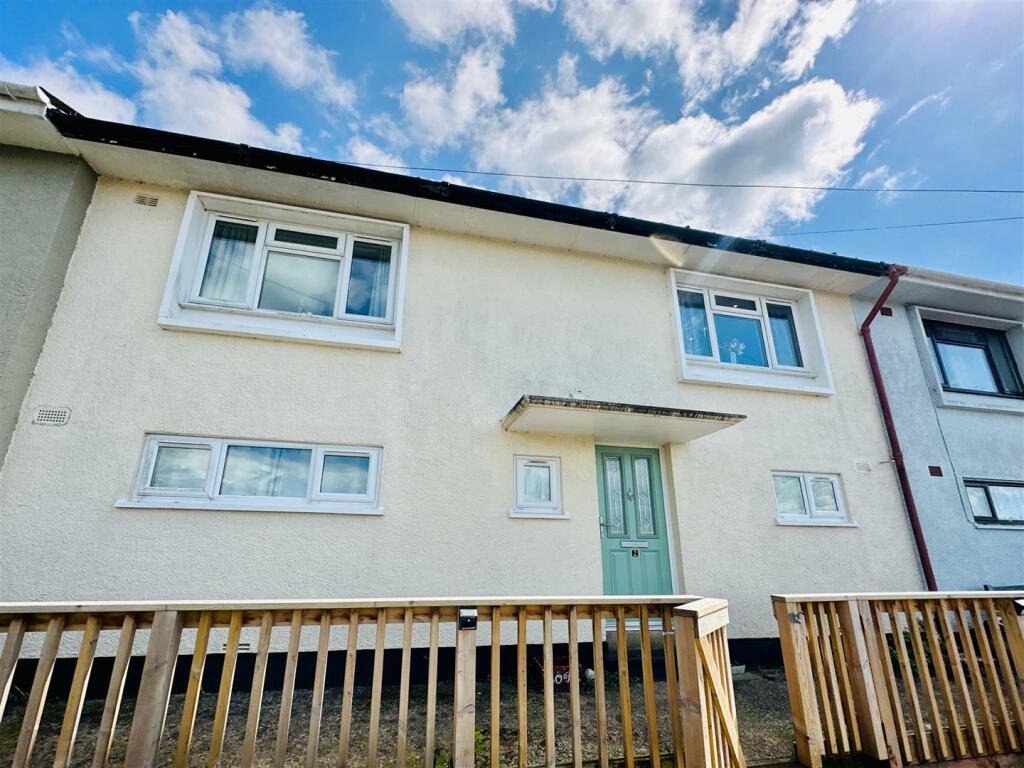 Front Left Quarter From Deck.JPG