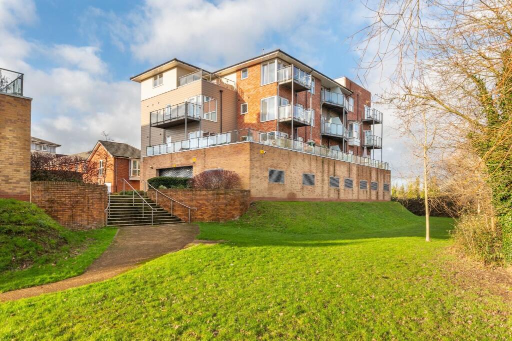 Andrews Close, Warwick