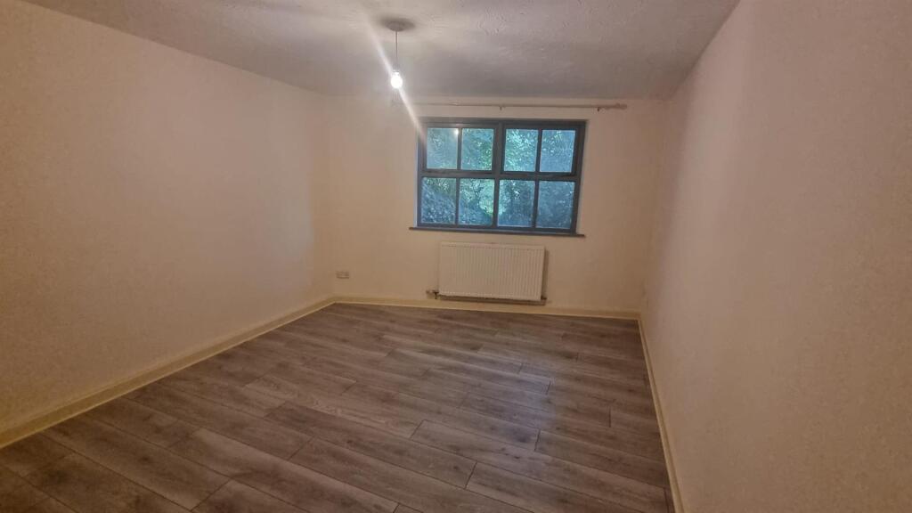 2CB Bedroom 1 1.jpeg