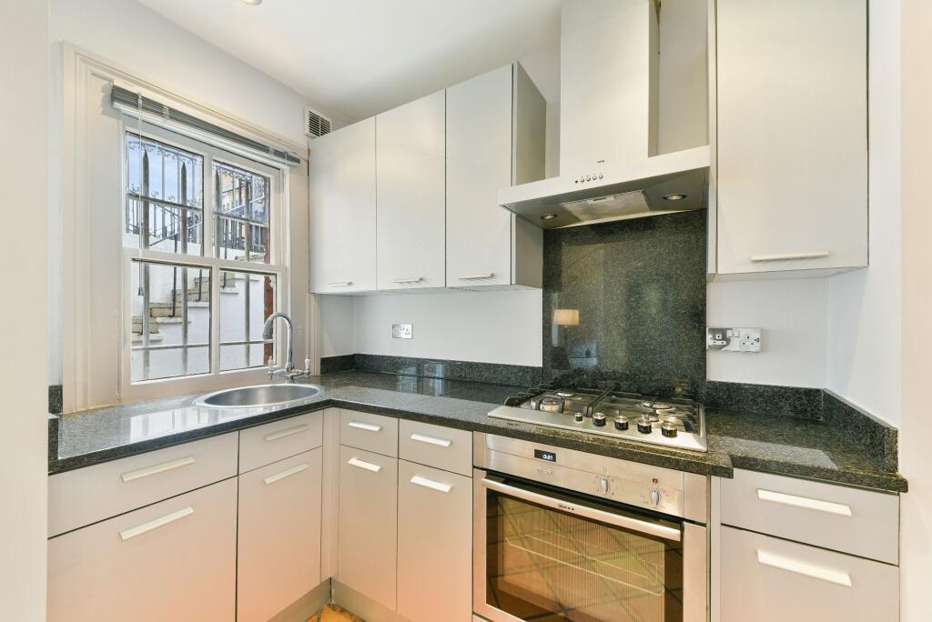 Sheffield Terrace, W8