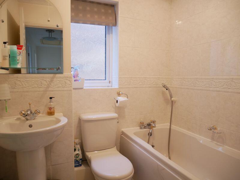 Photo 24