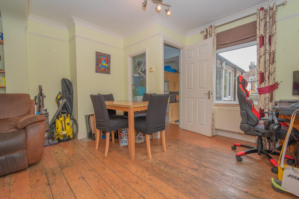 general 5 Flora Road