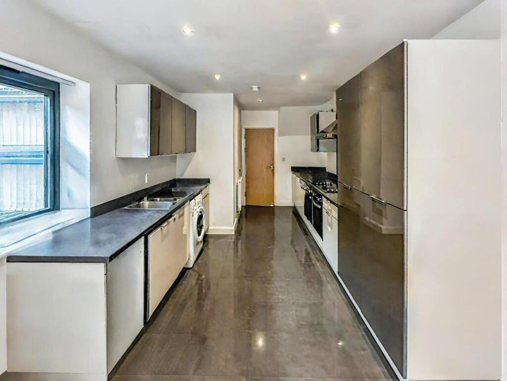Communal Kitchen