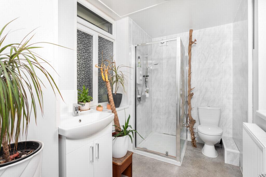 GF shower room