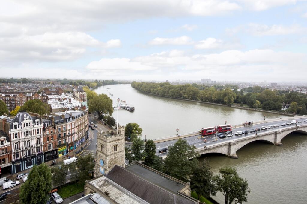 55-putney-wharf-t...