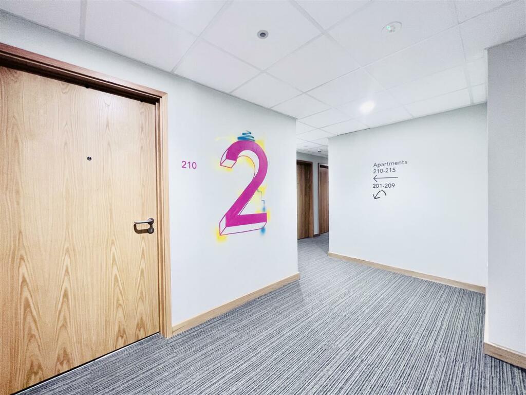 Communal Floor 2.jpeg