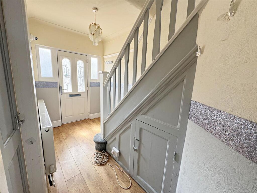 ENTRANCE HALL