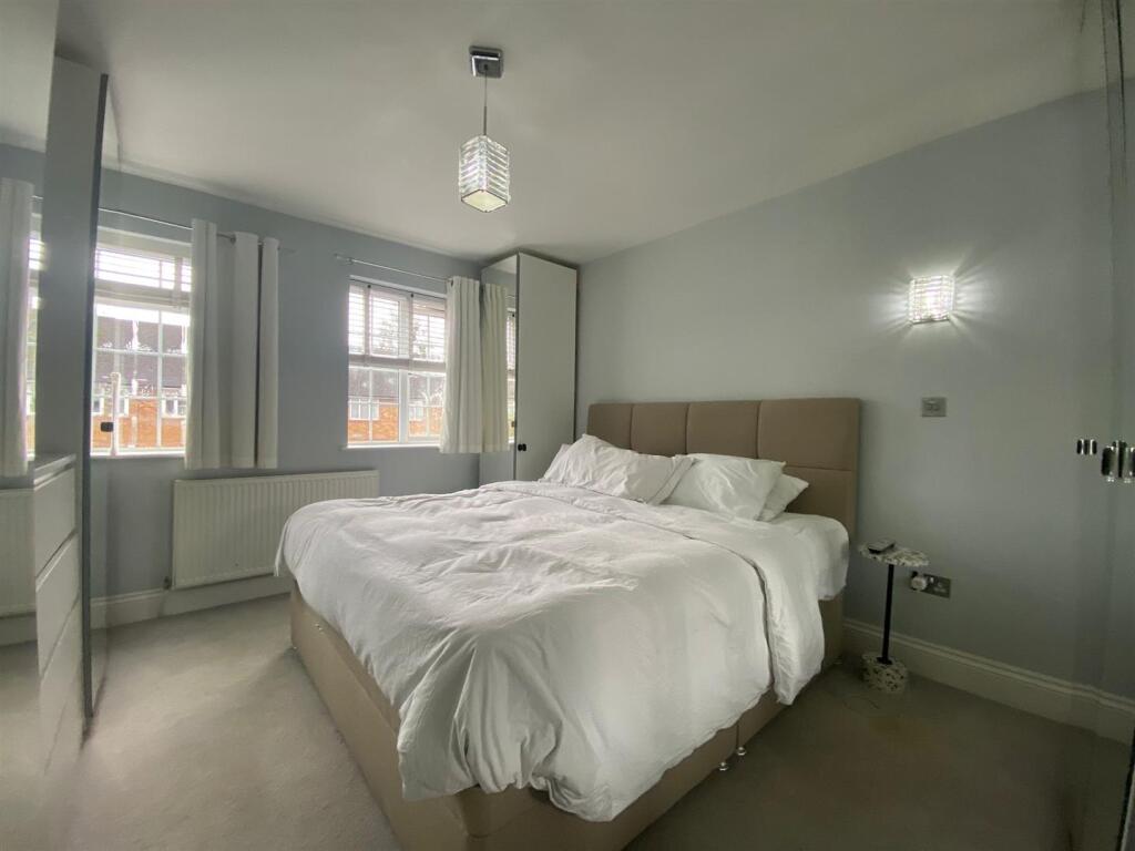 Master Bedroom.jpg
