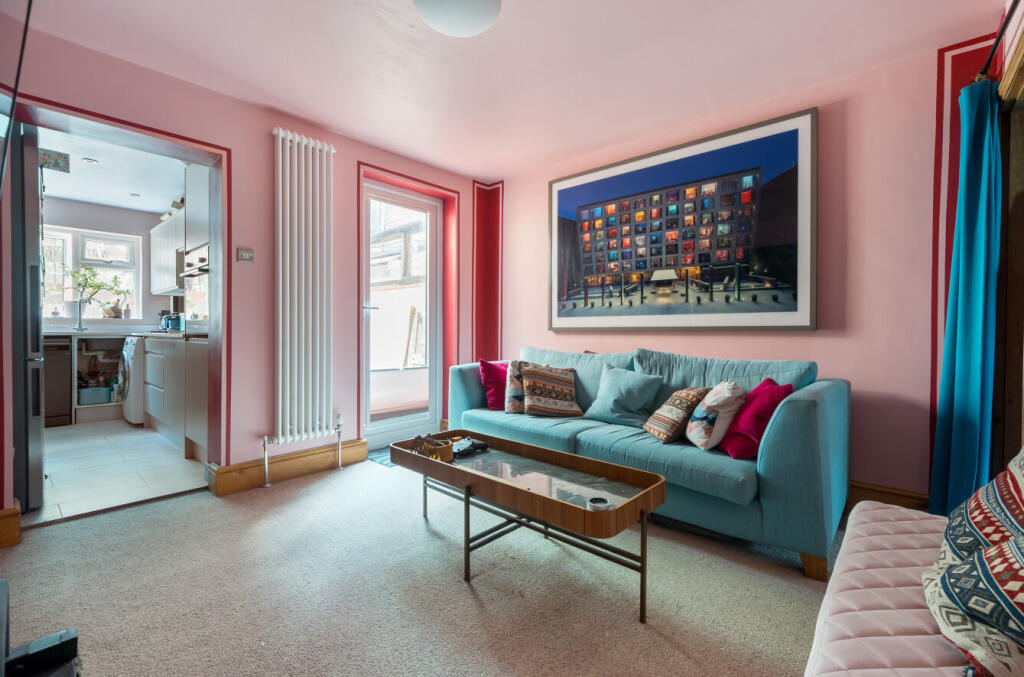 1336397-4-689dec0...