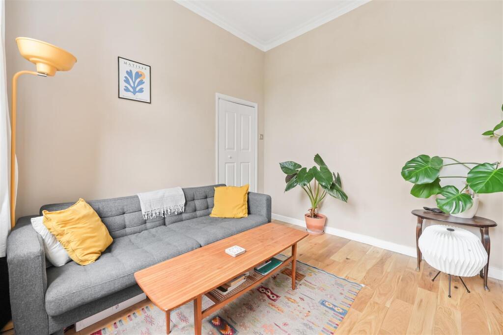 Lea Bridge Road E10