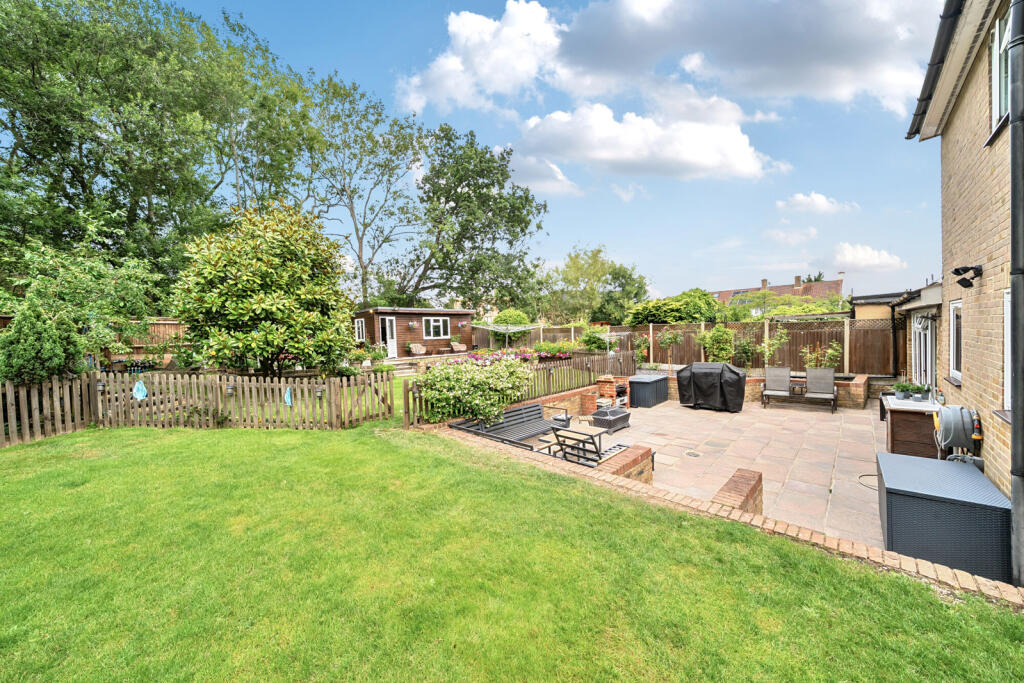 1324841-17-6874f4...