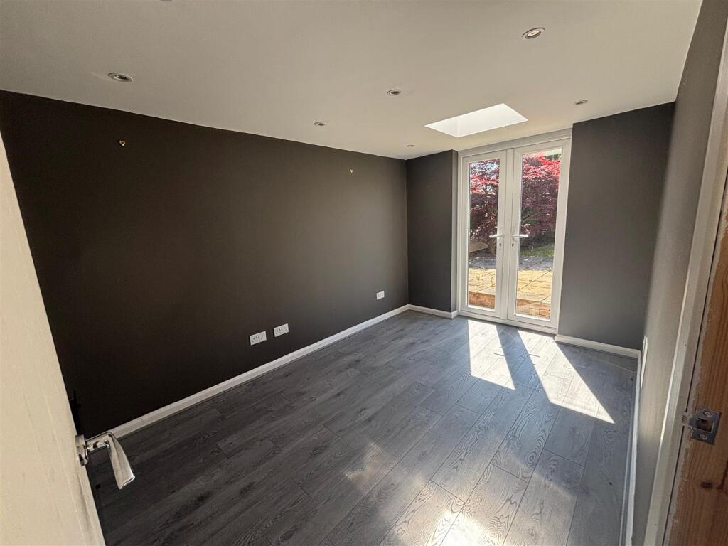Study / Playroom / Office