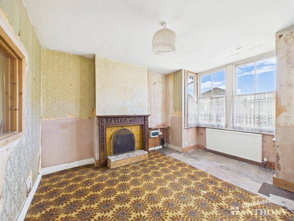 CAM02773G0-PR0343-STILL002