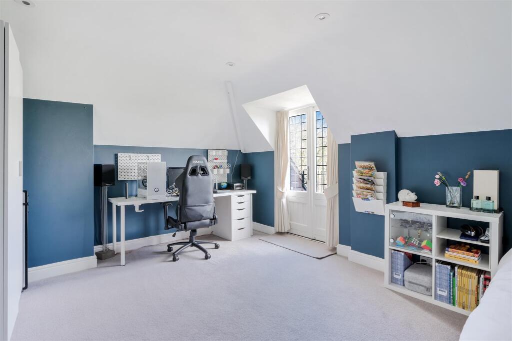 PEBBLECOMBE LEA (27).jpg