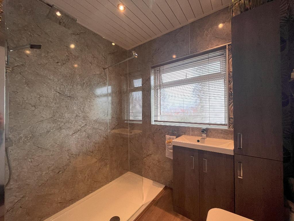 Shower Room/WC