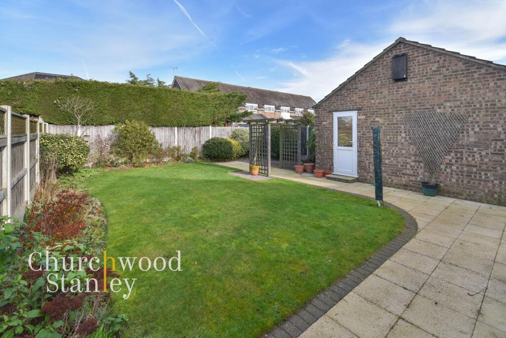 Rear garden and garage