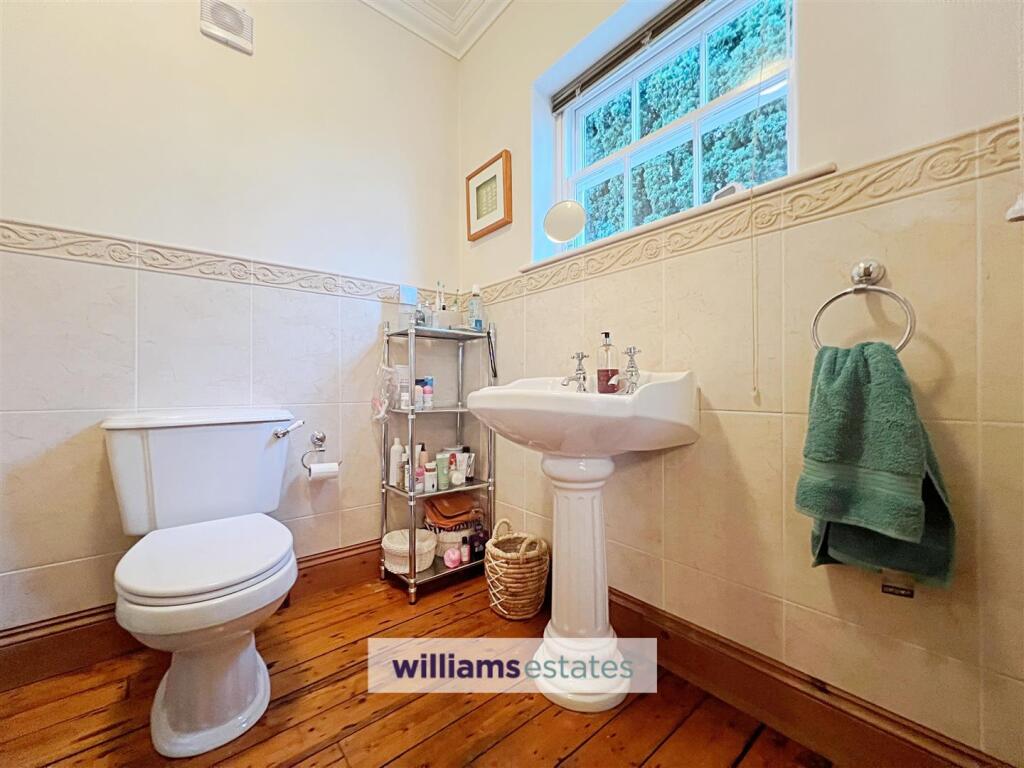 Bedroom One En-Suite