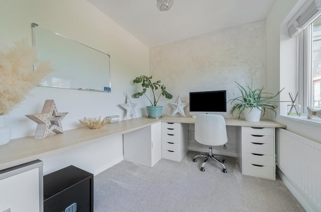 1310927-9-6852d5f...