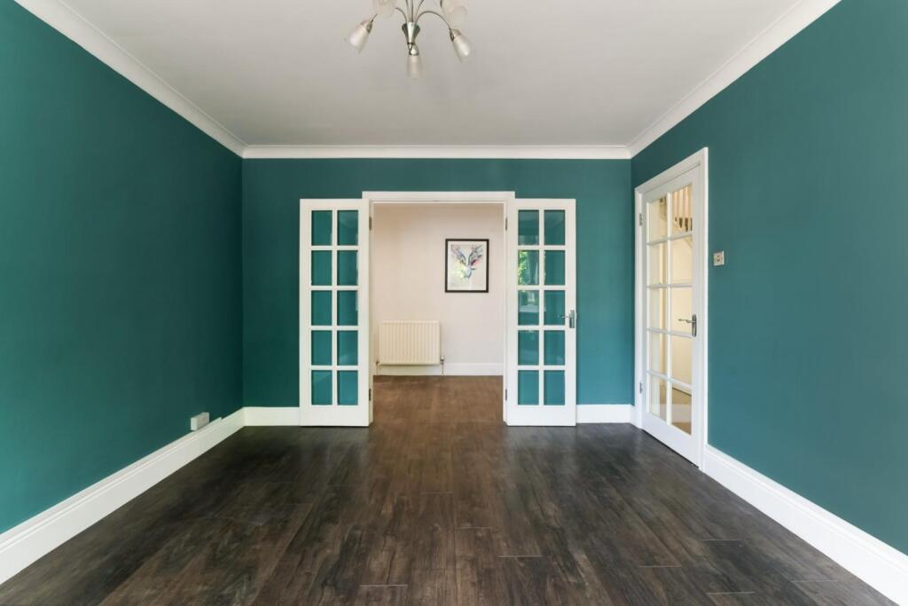 STONELEIGH PARK ROAD (8).jpg