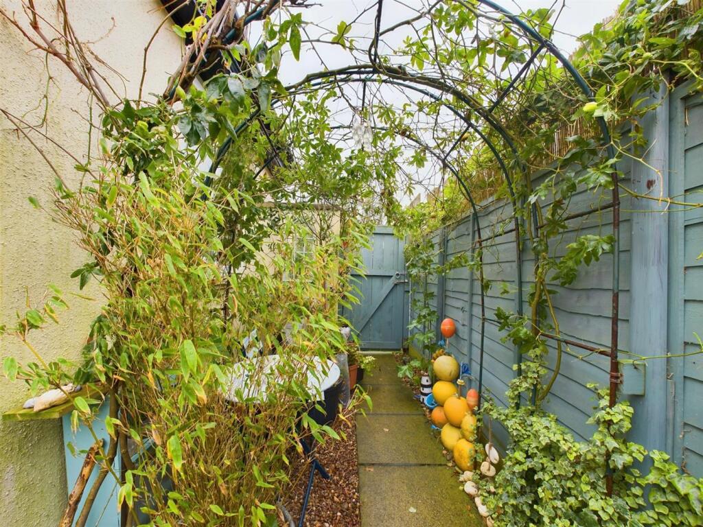 Garden: