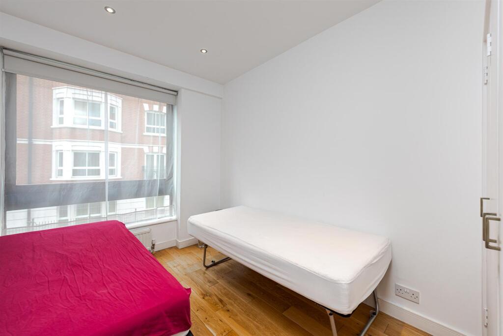 William Cobbett Hse Flat A-3-2. Low Res.jpg