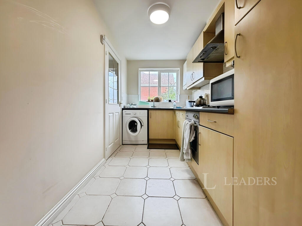 c3c4987d-KITCHEN