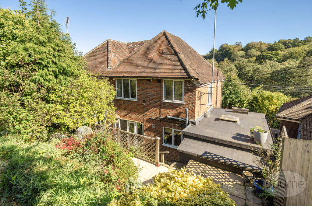 b3916566-385d-4ad...