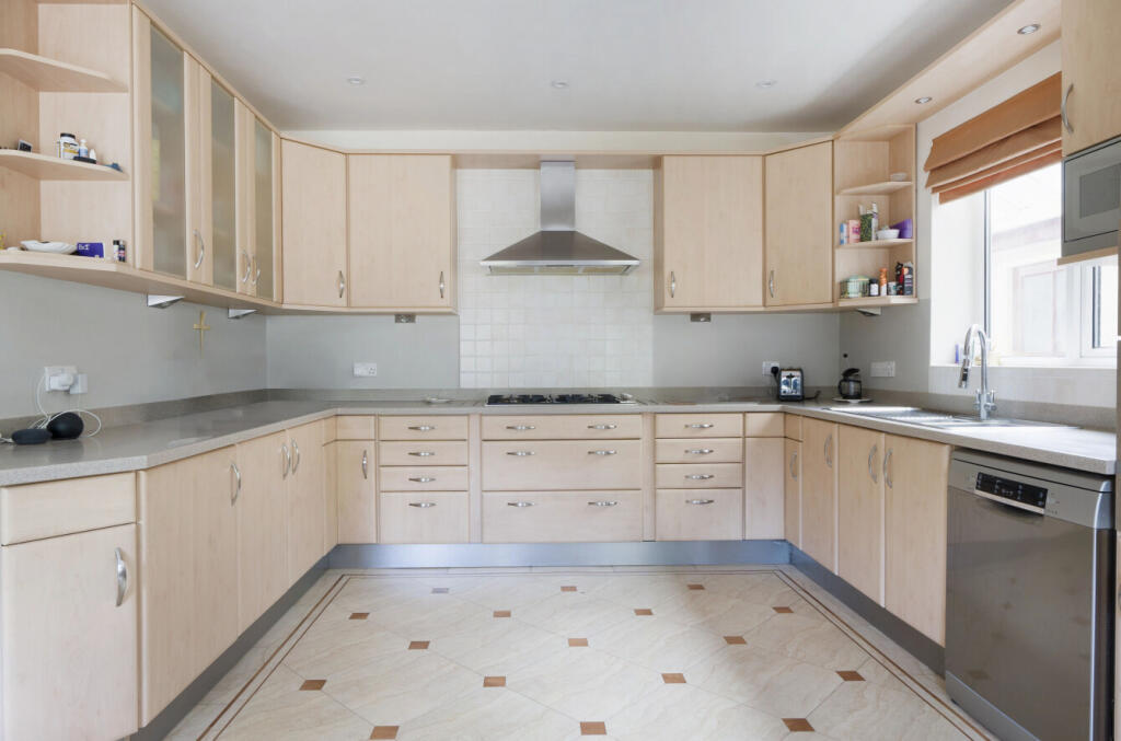 1299105-30-6830b9...