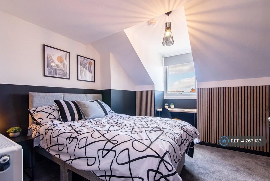 Room 4