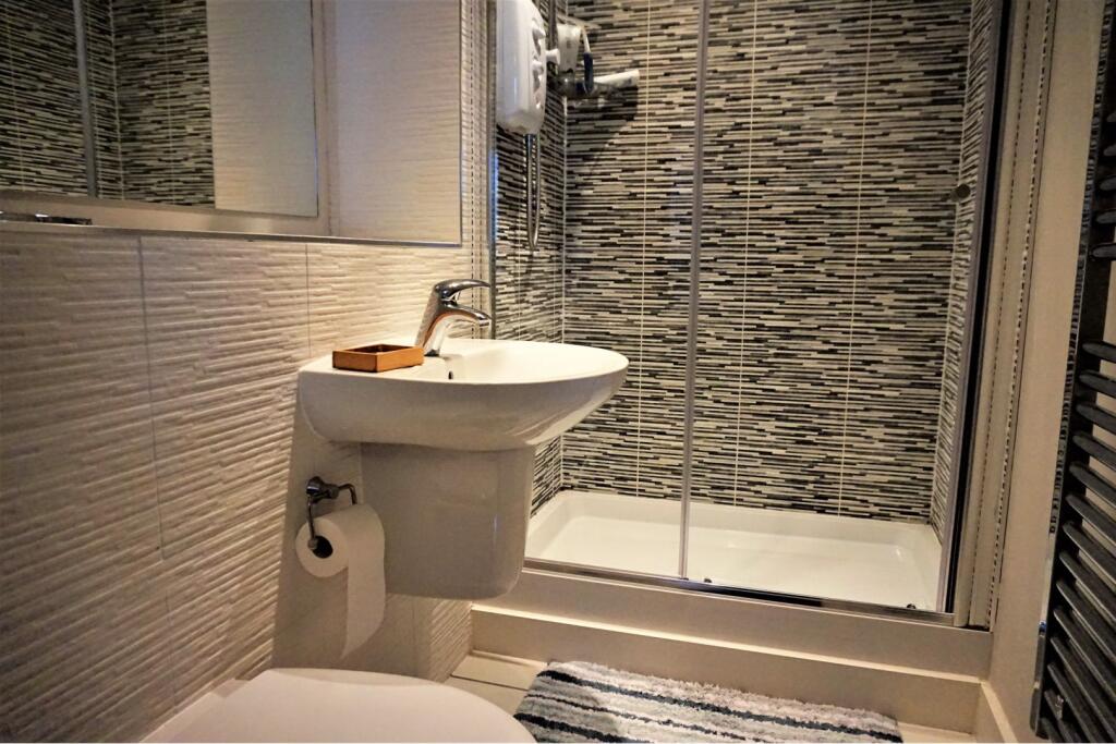 Master En-suite