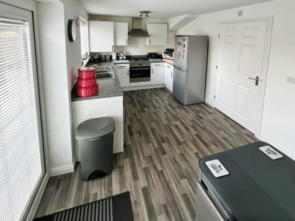 290ed702-Kitchen 20Diner 201.jpg