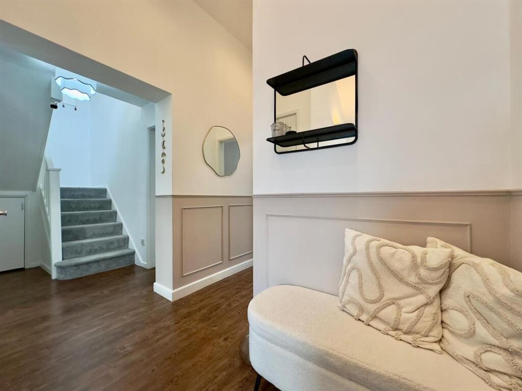 WhatsApp Image 2025-08-22 at 14.29.59_6f8d54cf.jpg