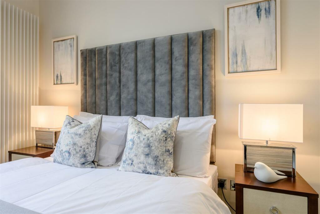 8455535-Interior37.jpg