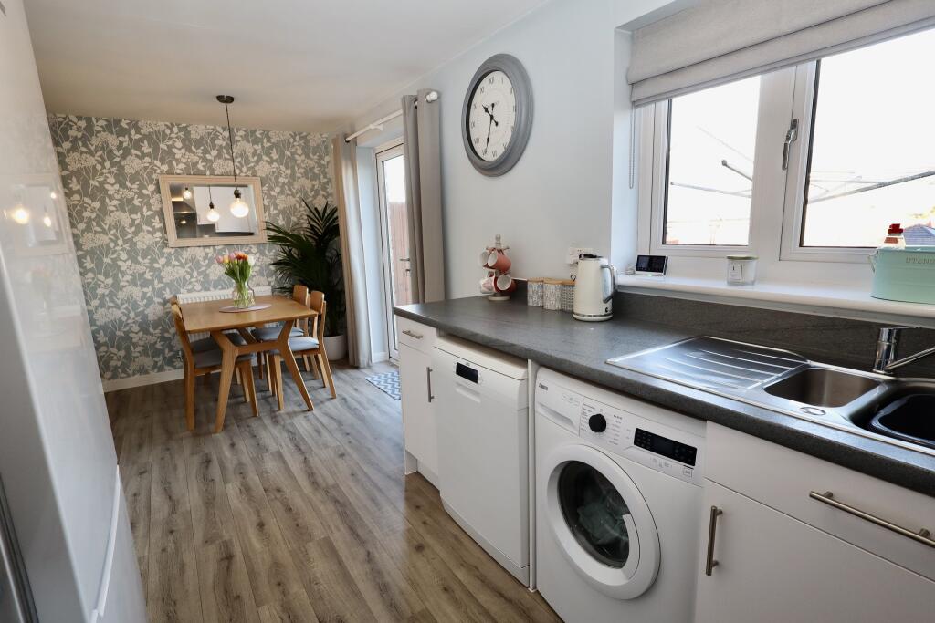Kitchen diner