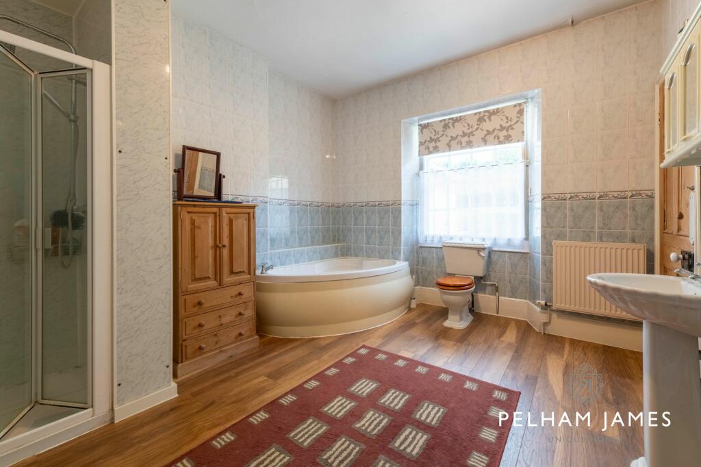 Bathroom, Greetham House, Greetham, Rutland