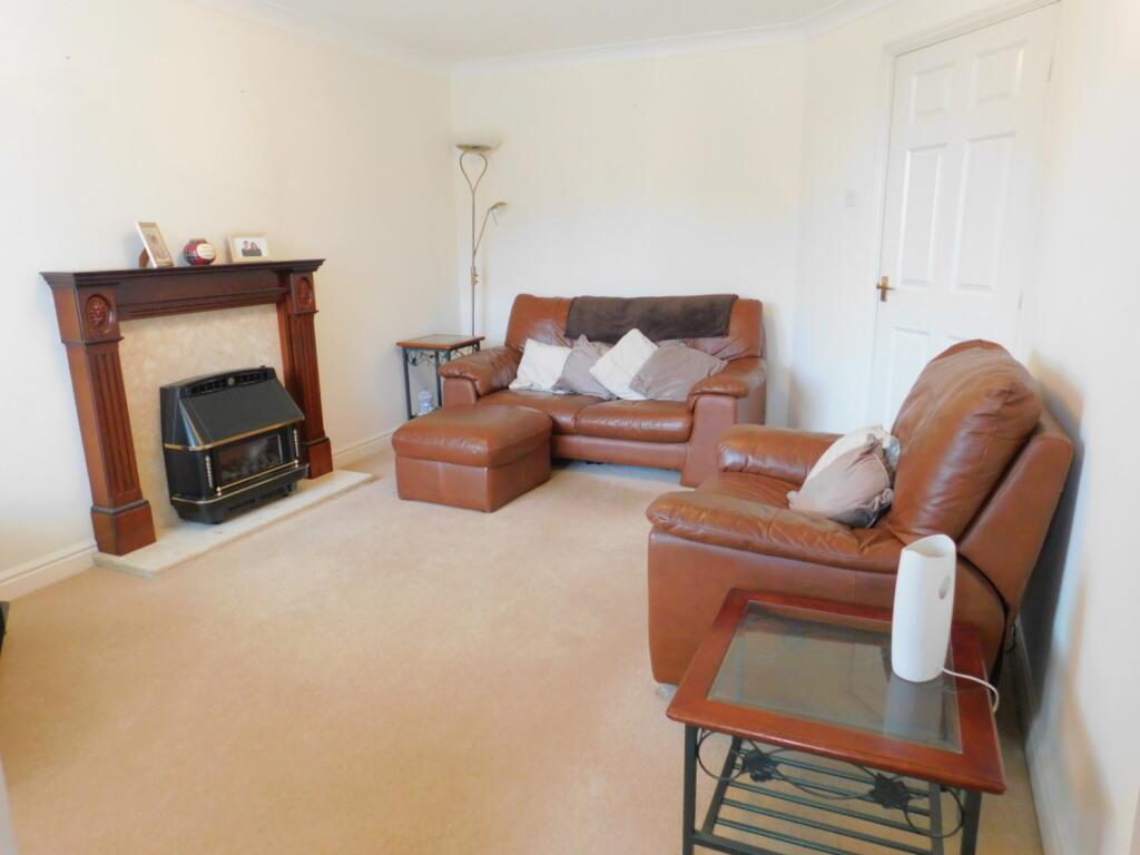 11 the spinney (2)