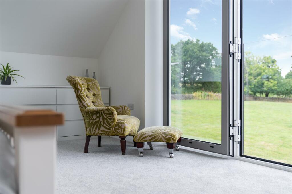 Bedroom 3-10.jpg
