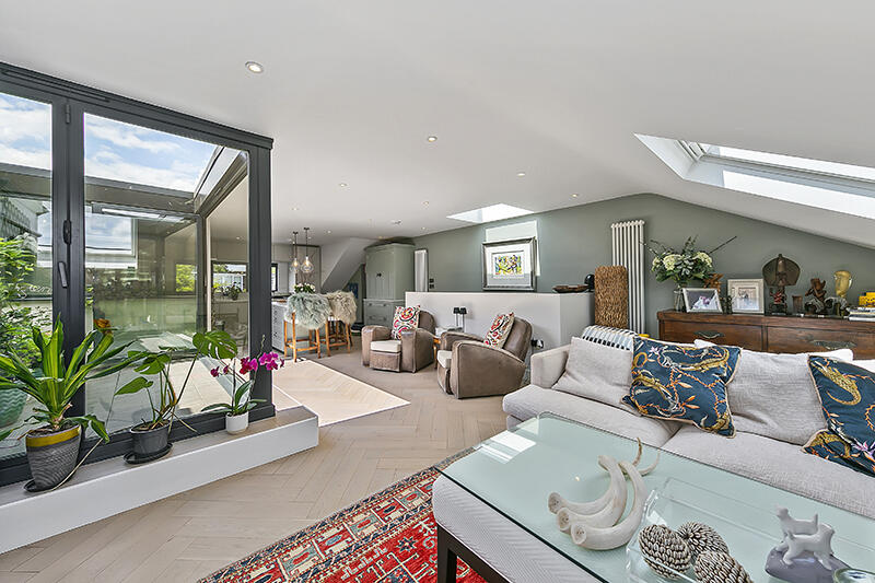 Cresswell Road, Twickenham, TW1