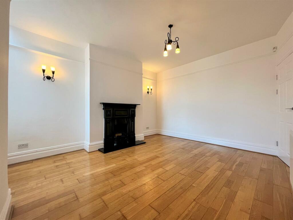 Dining Room Aspect 3