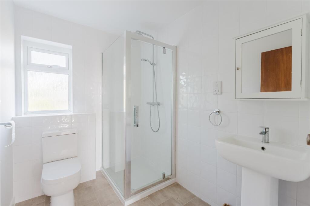 1.11 - shower room.jpg