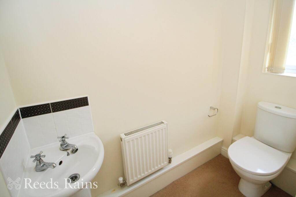 Ground Floor Wc