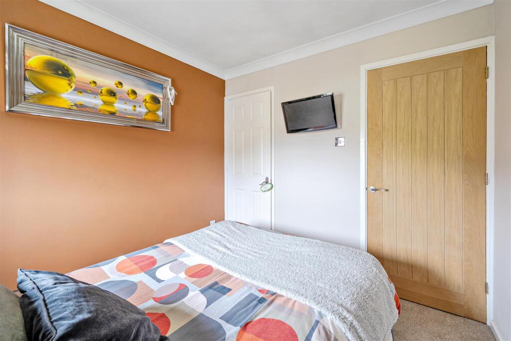 41 Holly Walk, Nuneaton