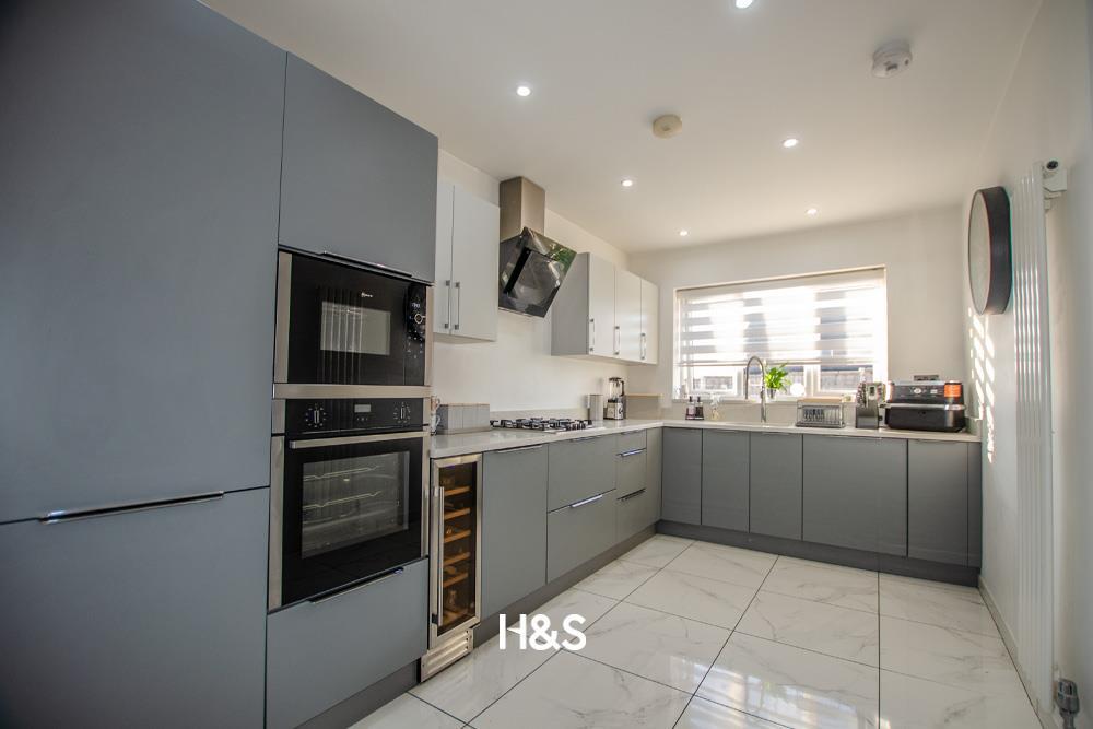 108 Water Orton Road - kitchen.jpg