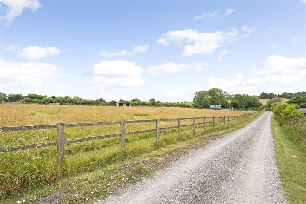 74396_Nightingale Barn - (93).jpg