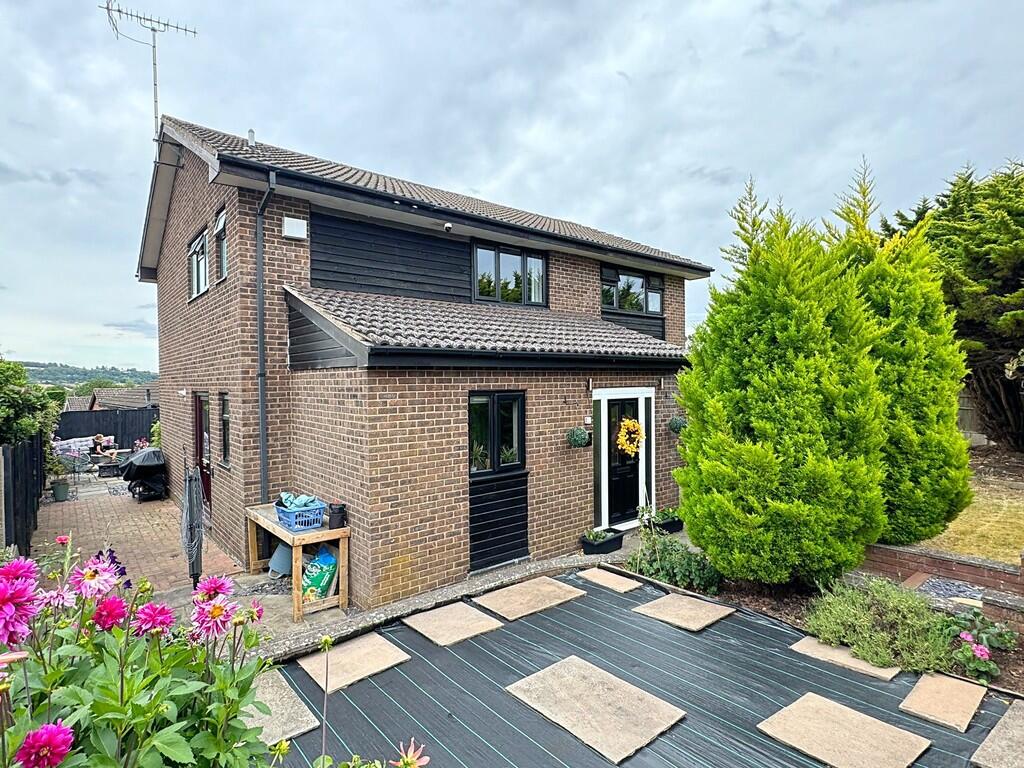 Front ext