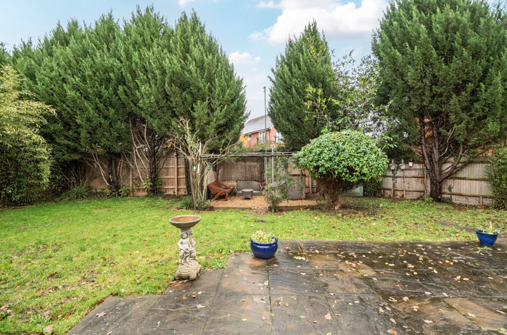 1376229-5-693177e...