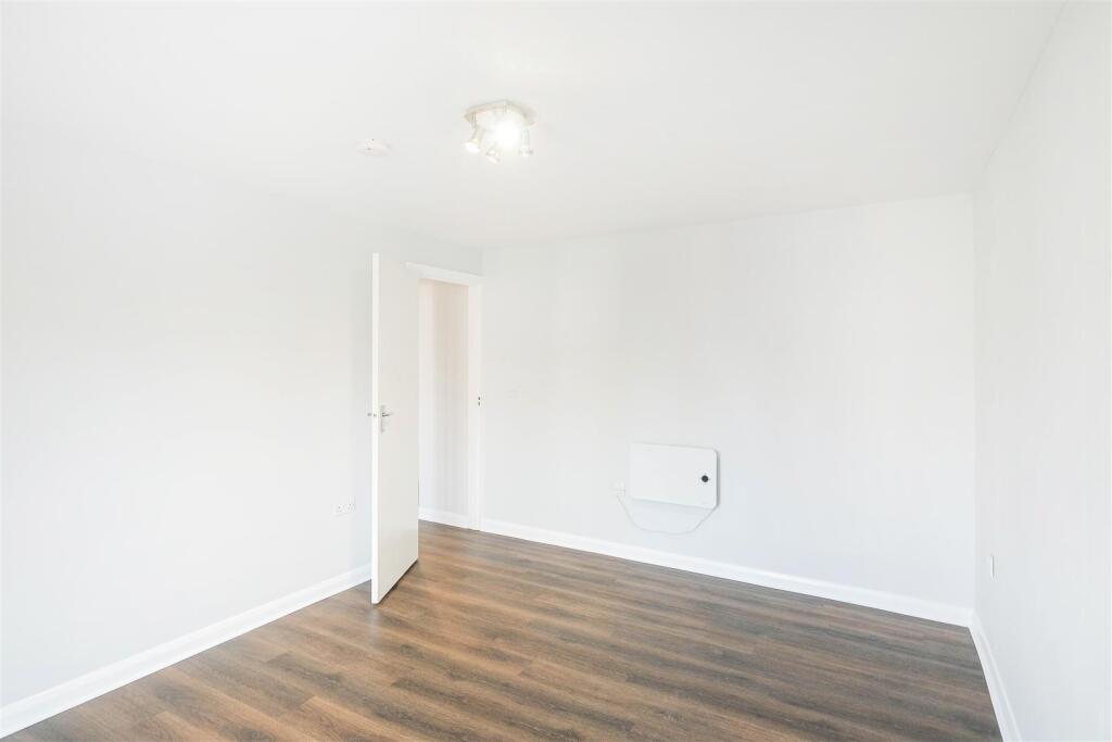 Palmerston Court-14.jpg